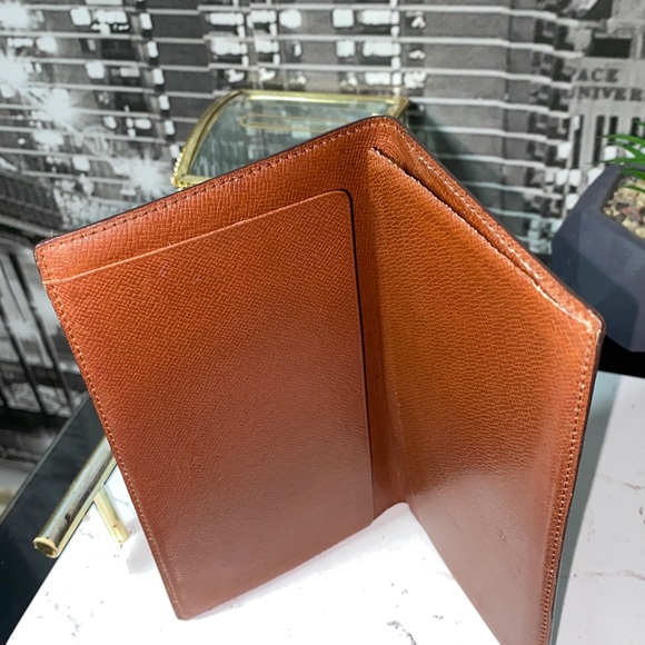 Authentic Louis Vuitton Vintage Malletier Monogram Checkbook Wallet - Picture 7 of 12